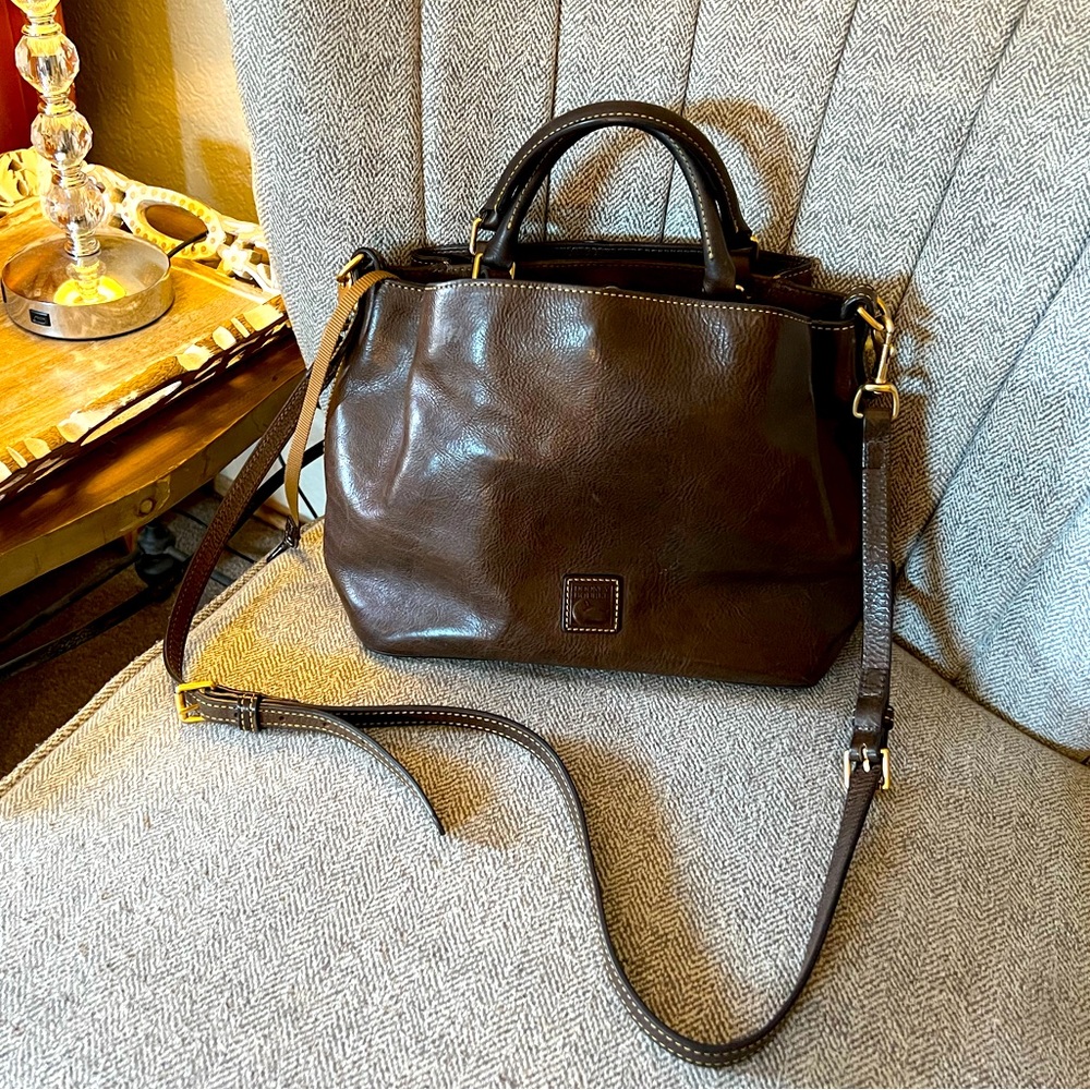 Dooney & Bourke Florentine Small Brenna Satchel

Approx 10-1/2”W x 9”H x 5-1/4”D